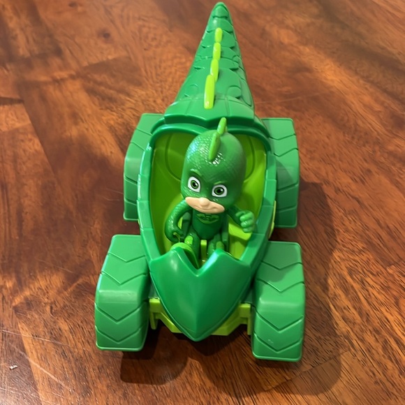 Lot of 3 Action toys PJ Mask, Paw Patrol - Picture 3 of 8